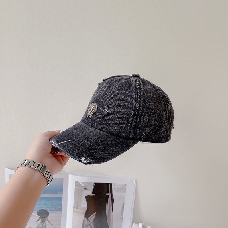 一目惚れ♪クロムハーツ コピー ダガー スエード 5 Panel キャップ 3色 Kue86957